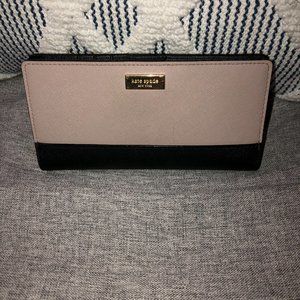 Like New Kate Spade Wallet